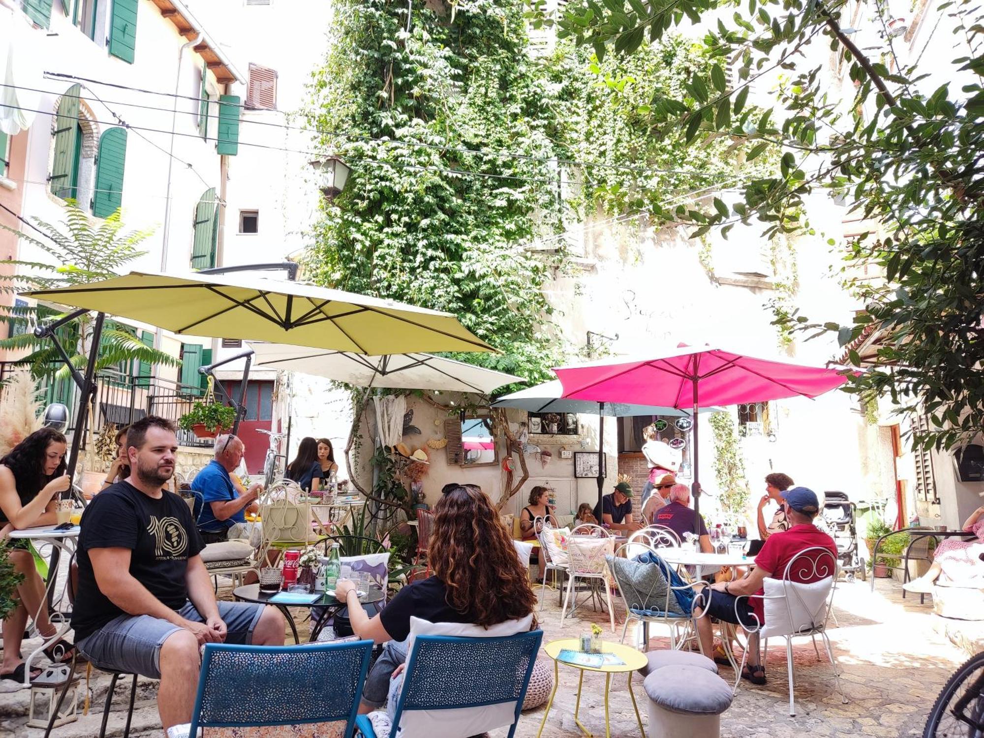 Apartment Piazza Antica Rovinj Exterior foto