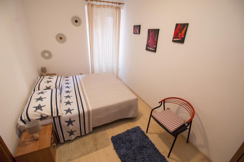 Apartment Piazza Antica Rovinj Exterior foto