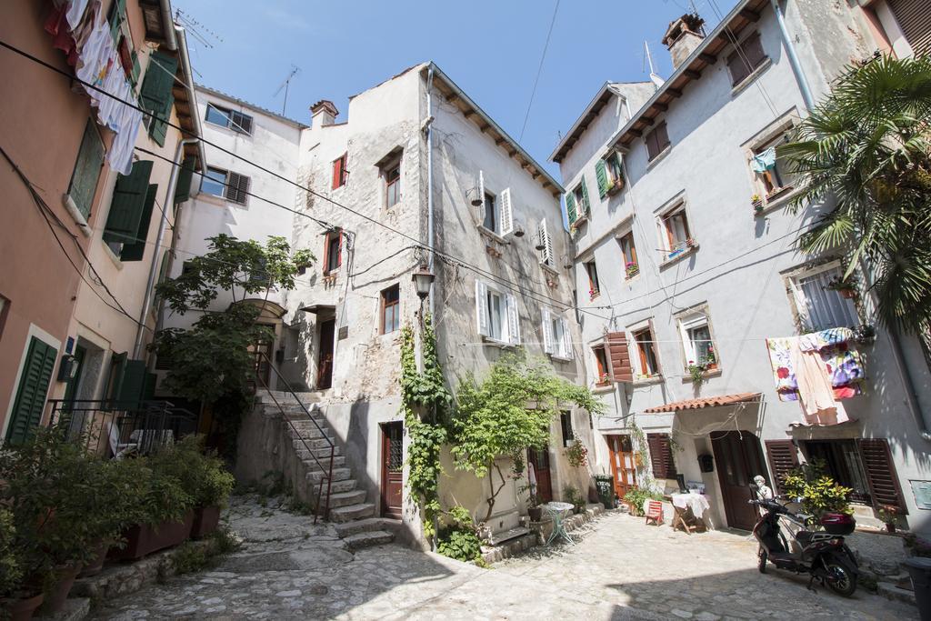 Apartment Piazza Antica Rovinj Exterior foto